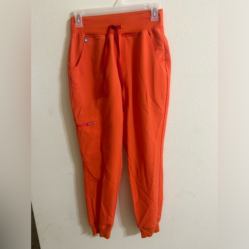 FIGS Zamora Jogger Scrub Pant Orange Size XS Women's Drawcord Technical Pockets